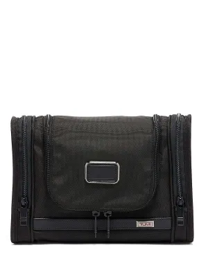 Alpha Hanging Travel Kit