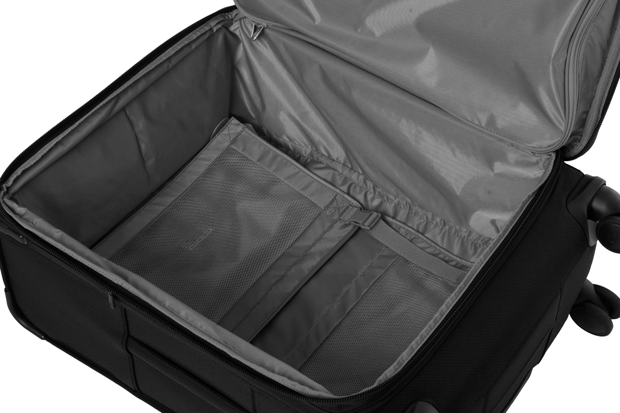 Briggs & Riley Baseline 25" 4-Wheel Medium Luggage