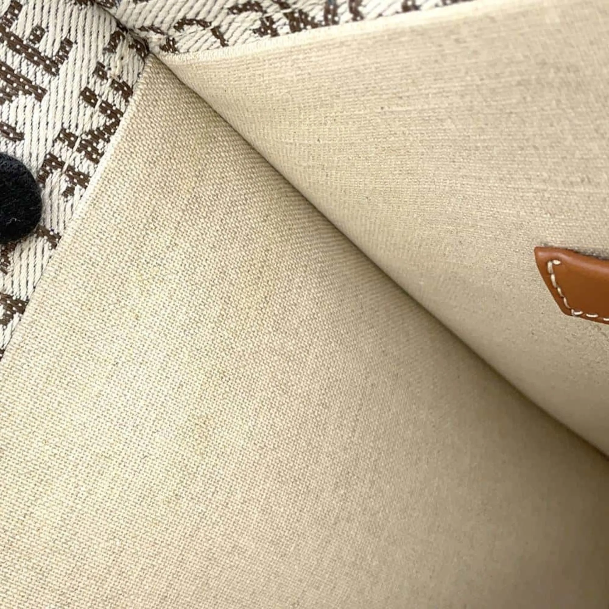 Celine Canvas Tote Bag (Pre-Owned)