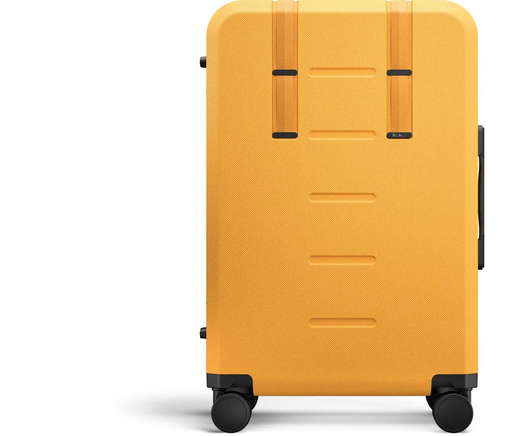 D_b_ Ramverk Medium Check In Lightweight Spinner Luggage