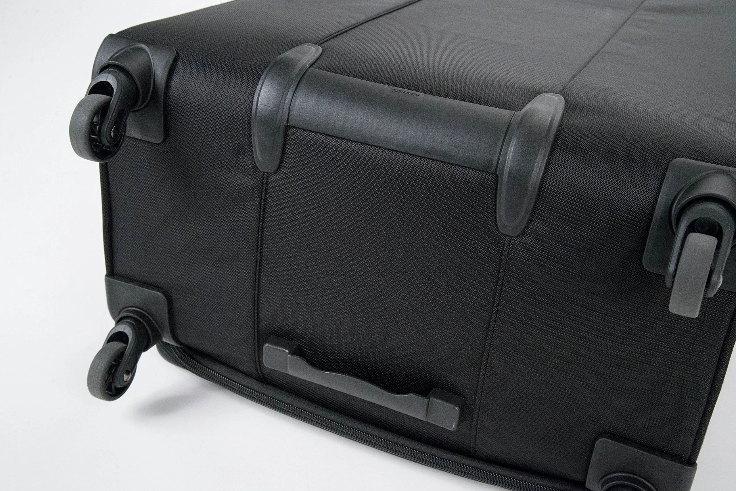 DELSEY Paris Helium Sky 2.0 25" 4-Wheel Medium Luggage