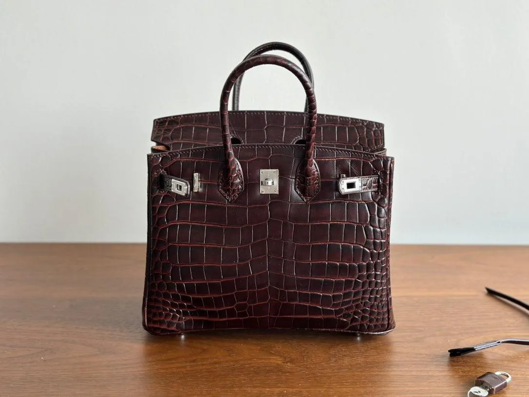 High-end Luxury Classic Togo Leather Bag with Silver-Tone Hardware and Crocodile Pattern — A Must-Have Designer Bag, Perfect Gift for Her