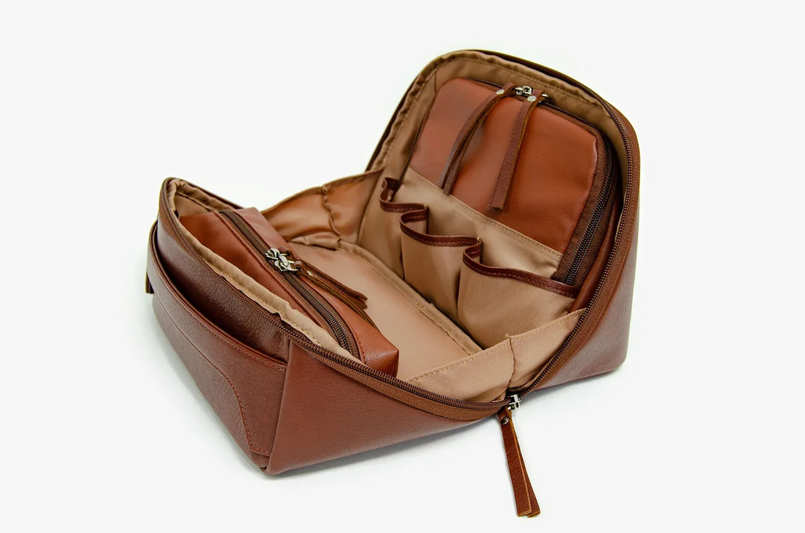 Osgoode Marley Hanging Travel Toiletry Leather Organizer 2023