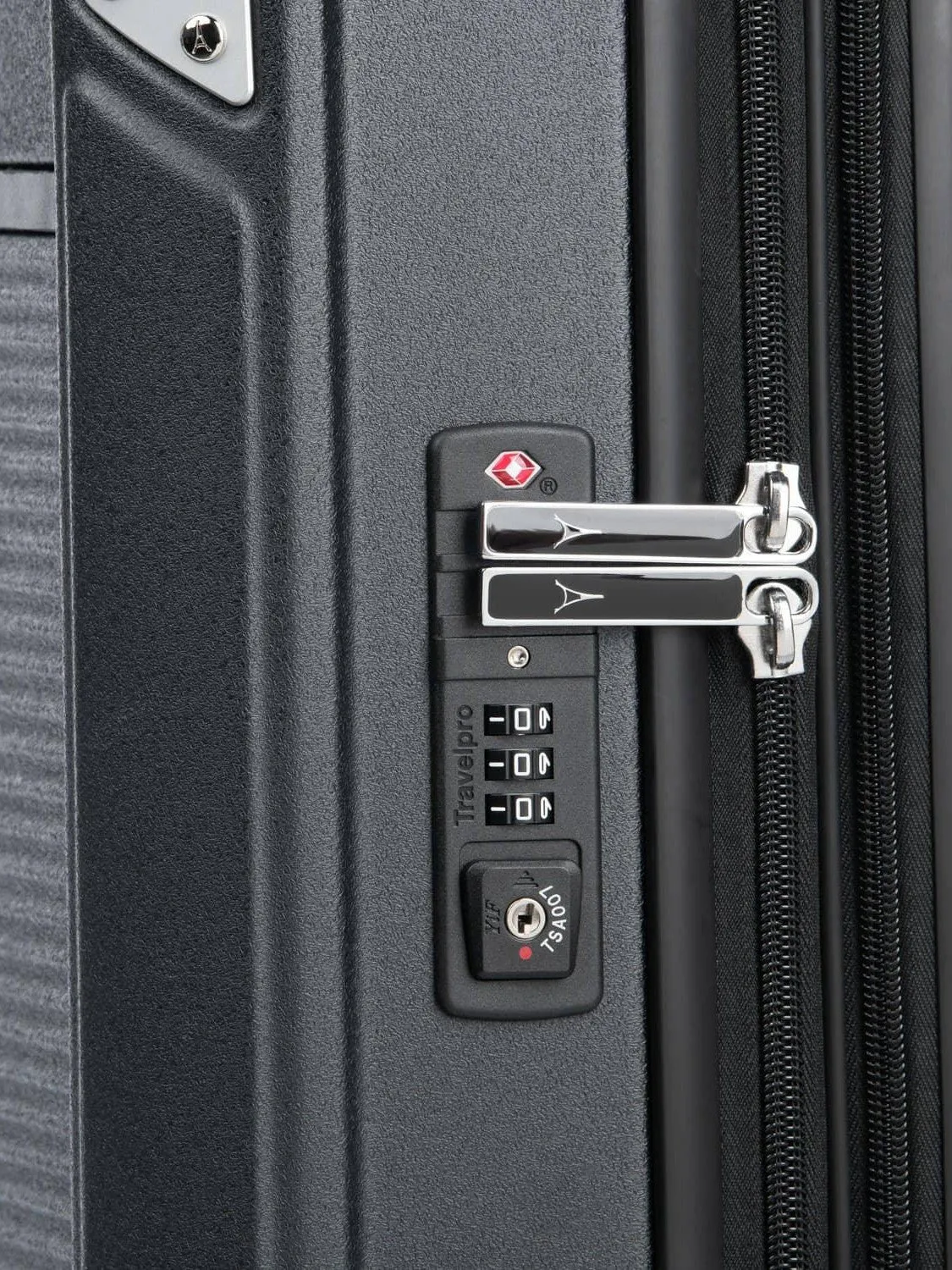 Platinum Elite Carry-On Hardside Spinner
