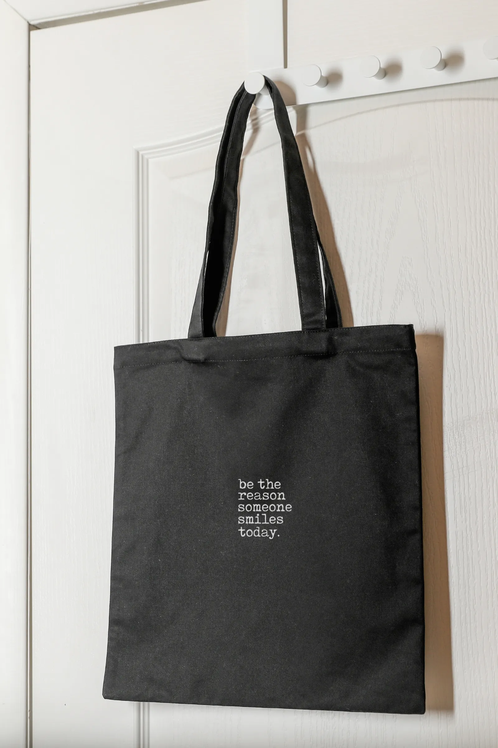 "Smile" Tote Bag