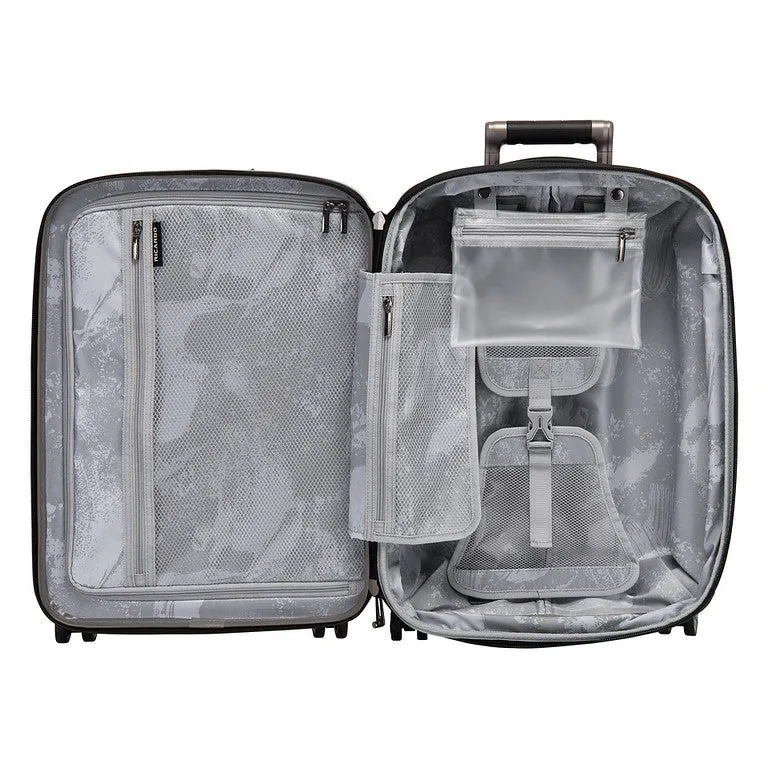 Ricardo Beverly Hills Rio Dell 21" 4-Wheel Carry-On Luggage