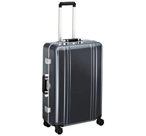ZERO Halliburton Classic Polycarbonate 26" 4-Wheel Medium Luggage