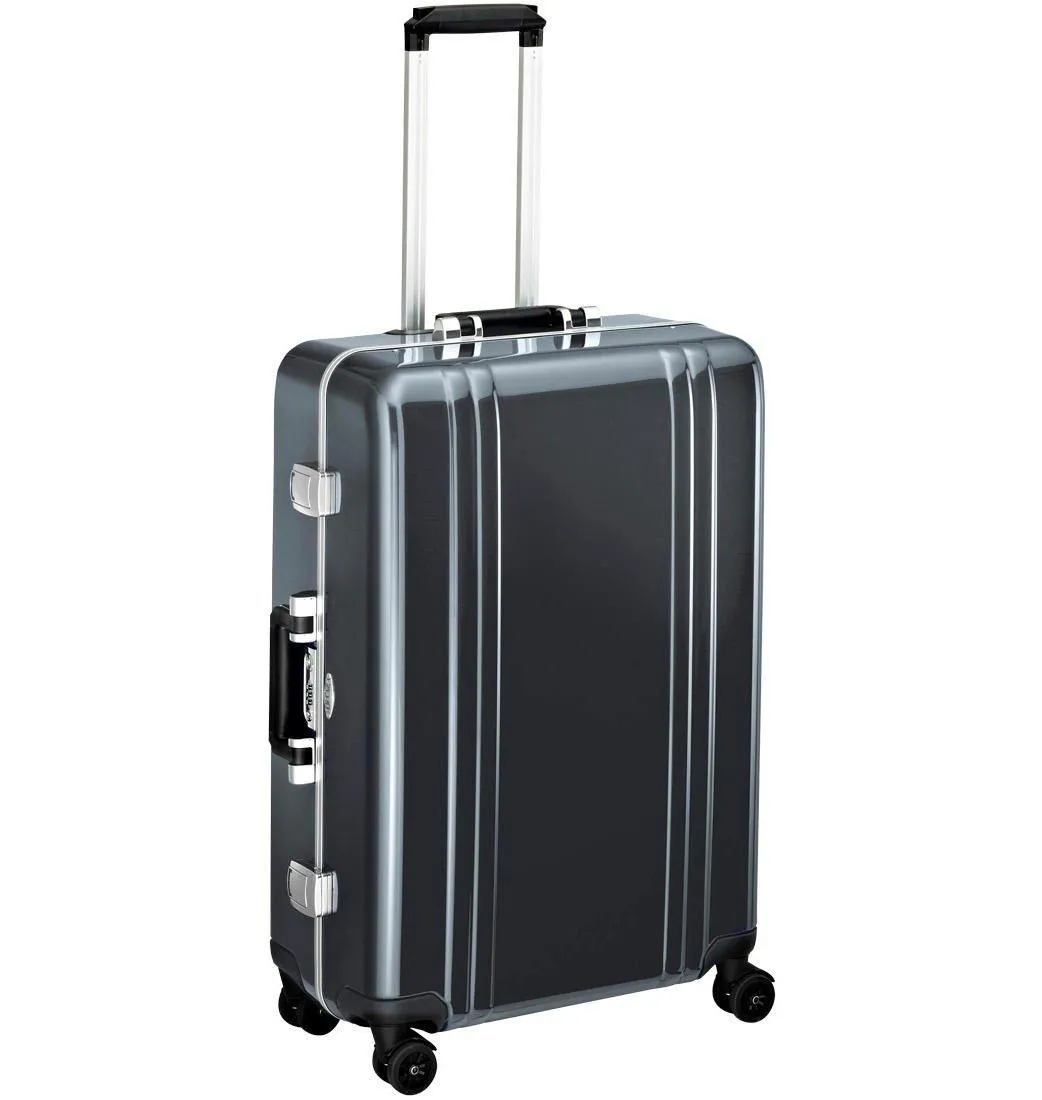 ZERO Halliburton Classic Polycarbonate 26" 4-Wheel Medium Luggage