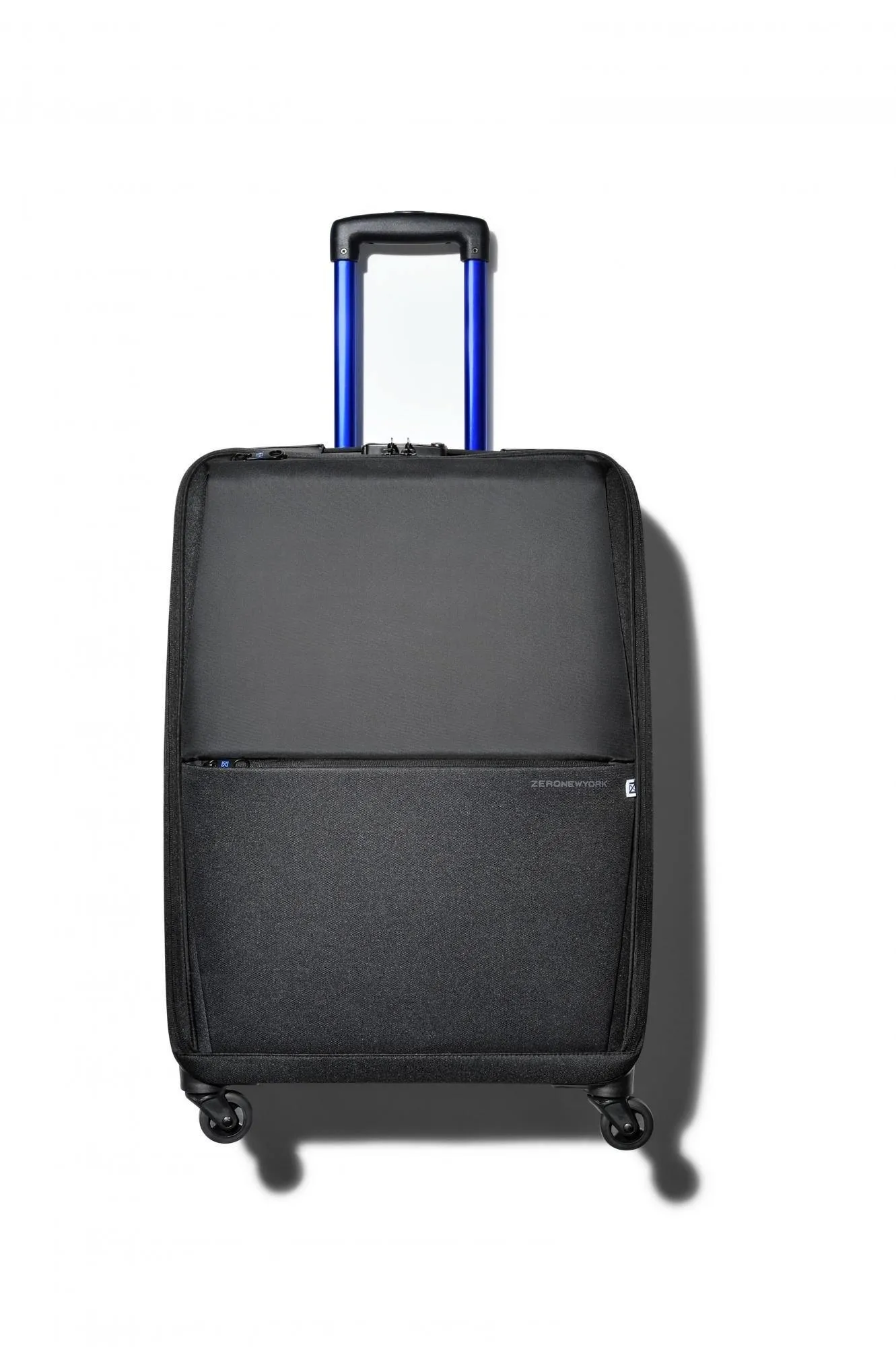 ZERO Halliburton Zero New York Greenwich 24" Spinner
